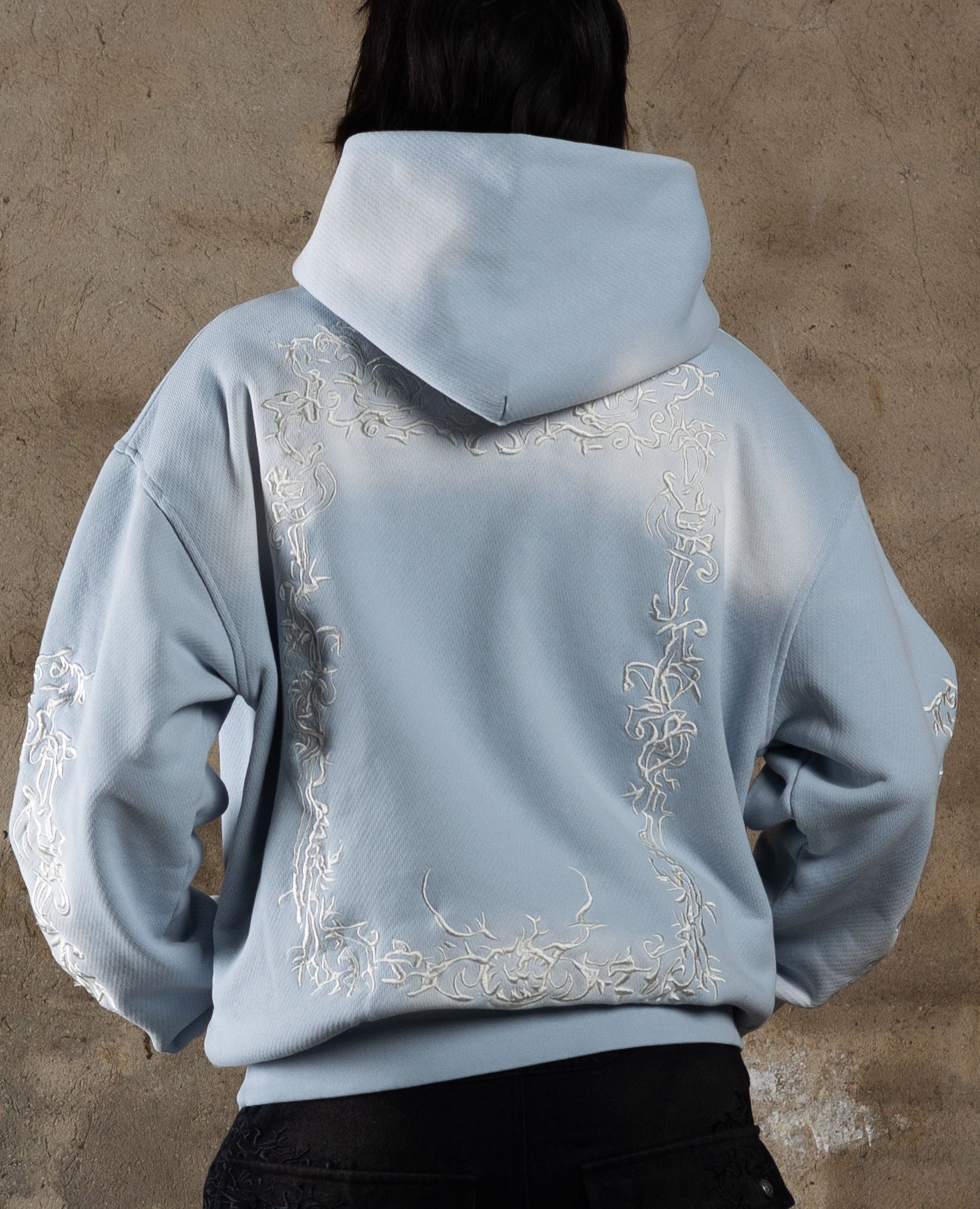 【DAVRILSUPPLY】IVY HOODIE - ULTRA HEAVY ユニセックス IVY LIGHT BLUE HOODIE - ULTRA HEAVY – DAVRILSUPPLY