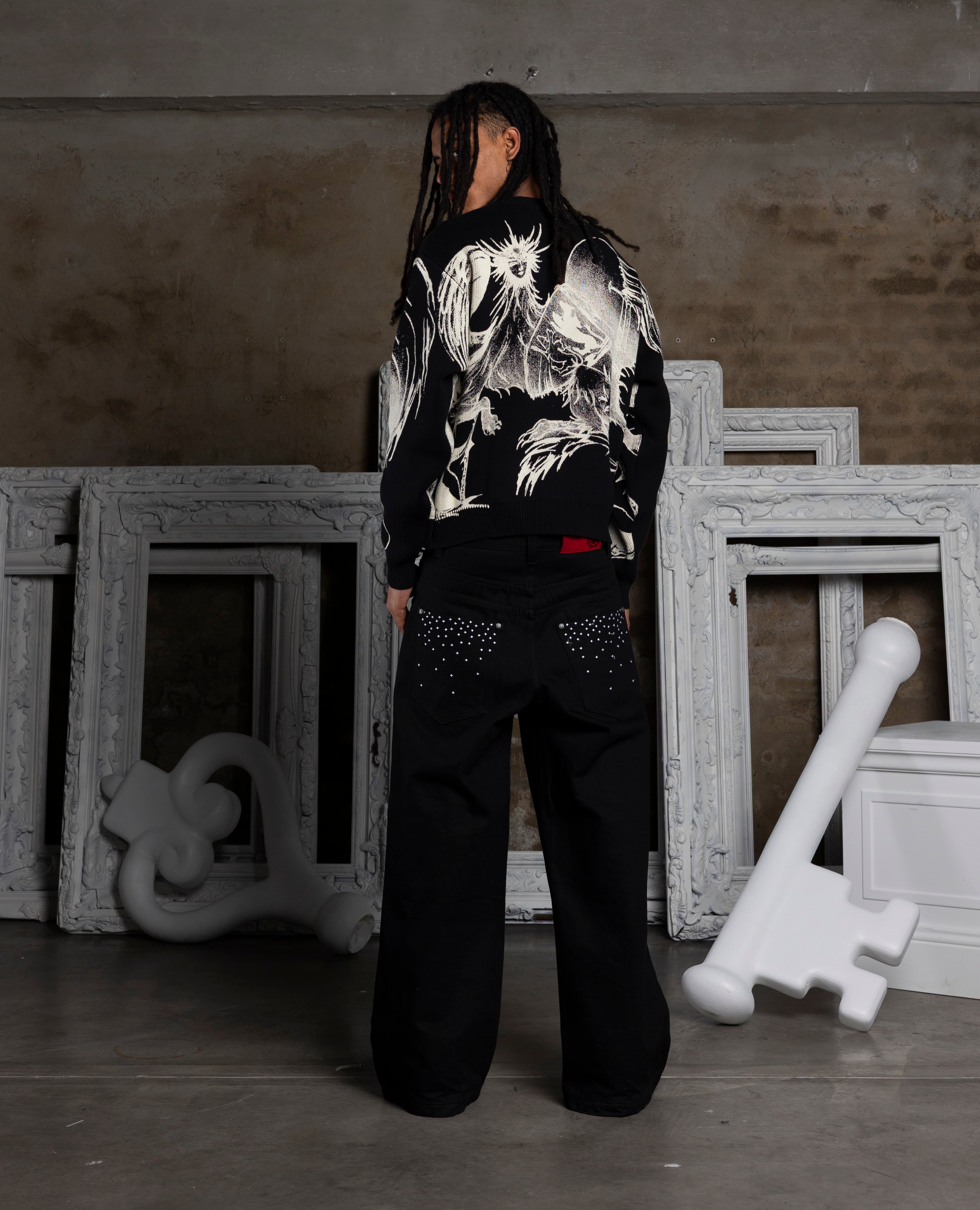 BLACK BEHEMOTH KNIT