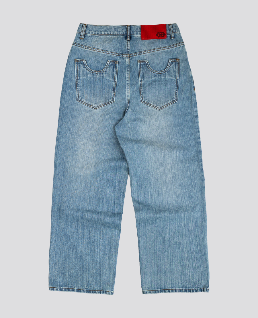 LOOSE-FIT EVERYDAY DENIM