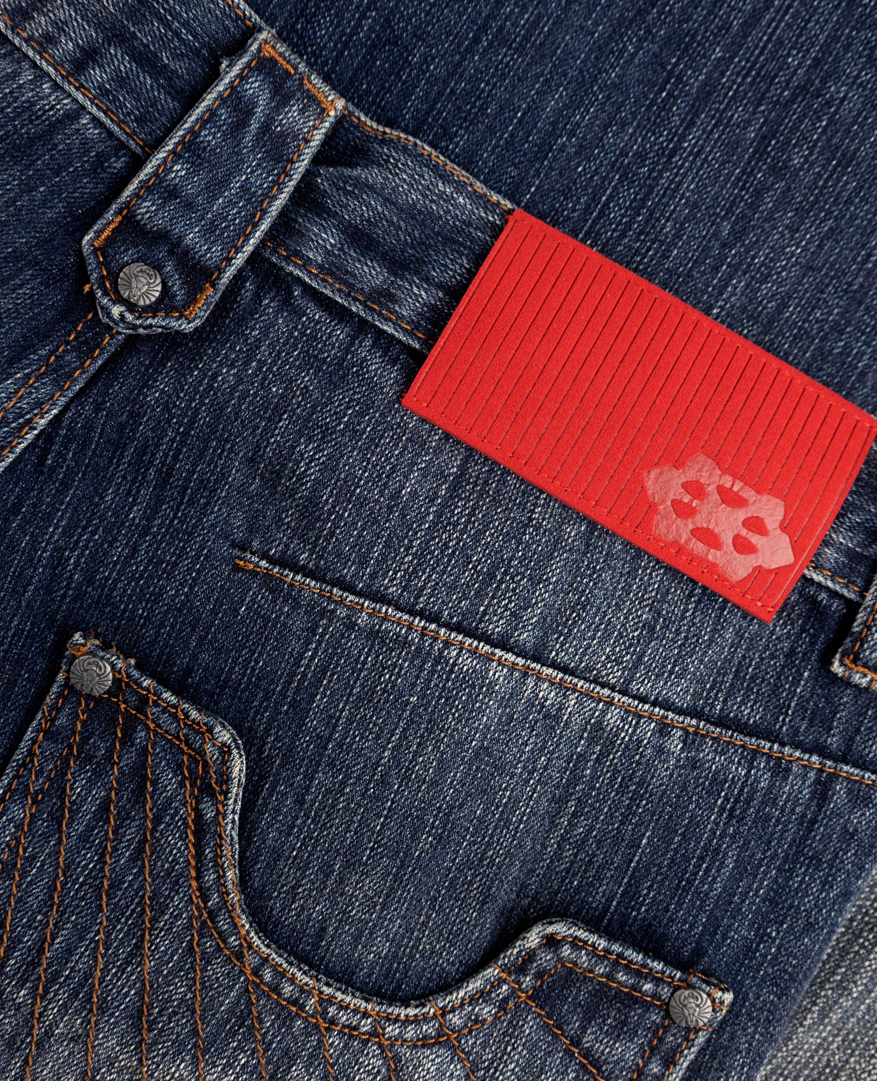 BLUE BEAM ULTRA-LOOSE FIT DENIM