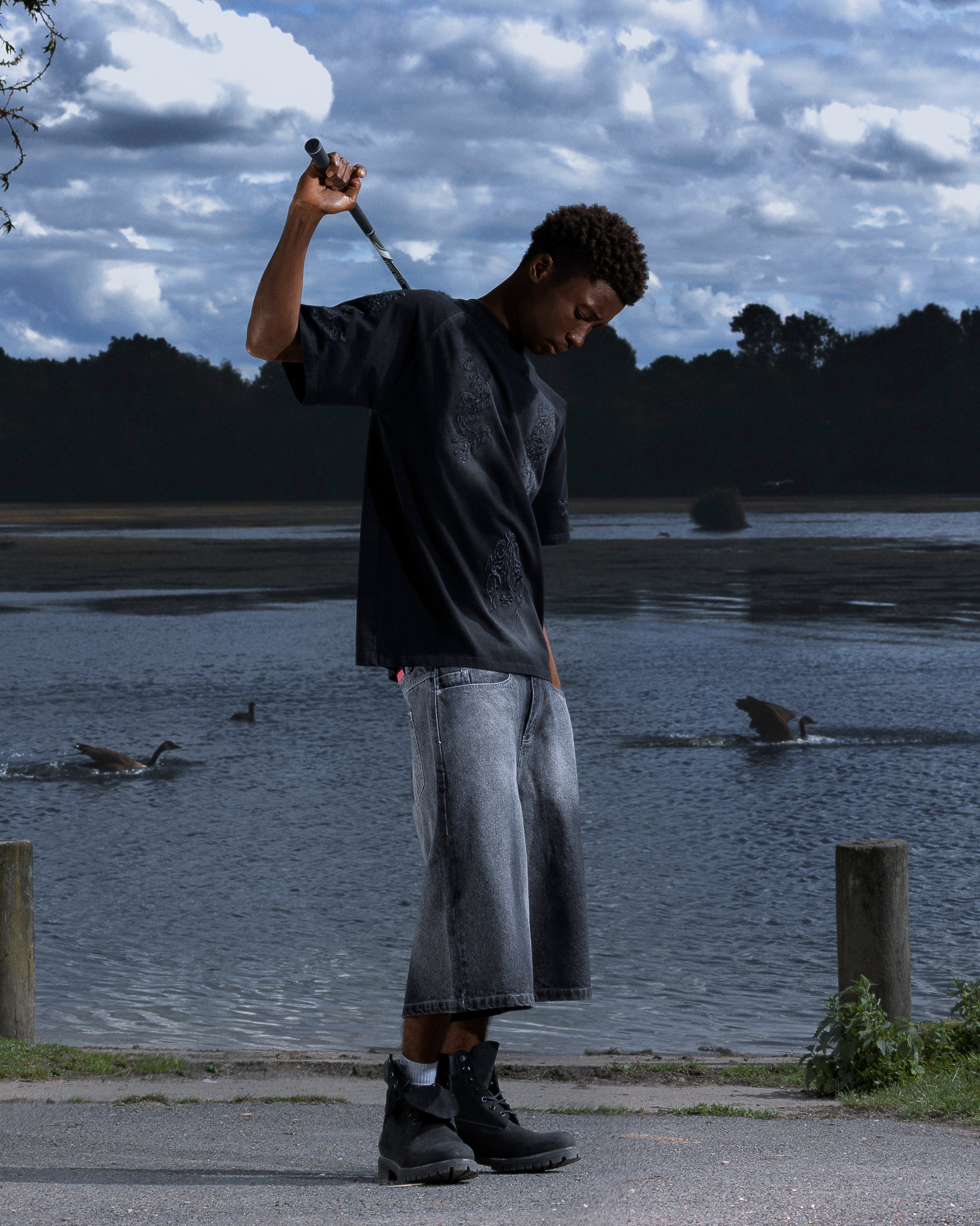 V-FLIGHT WASHED JORT